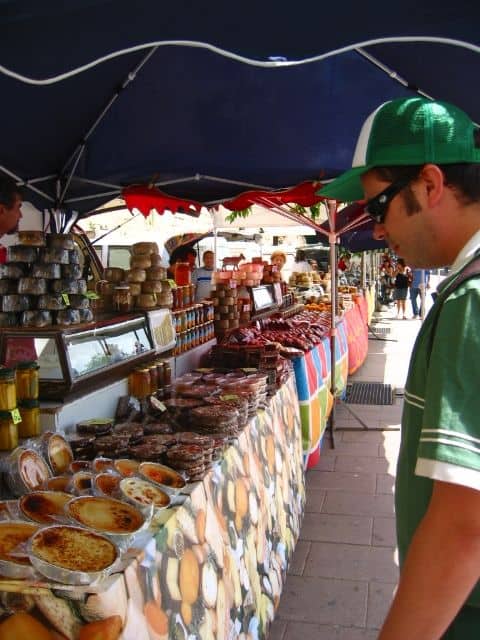 Montserrat Market