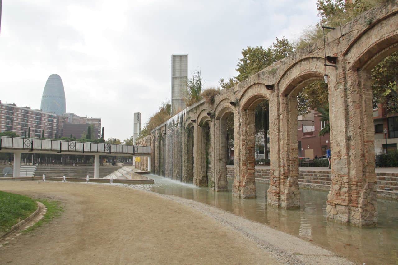 Parc del Clot and Its Magnificent Arches IMG_6054