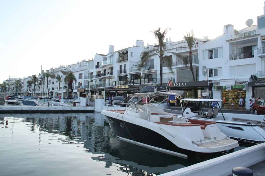 Puerto Banús