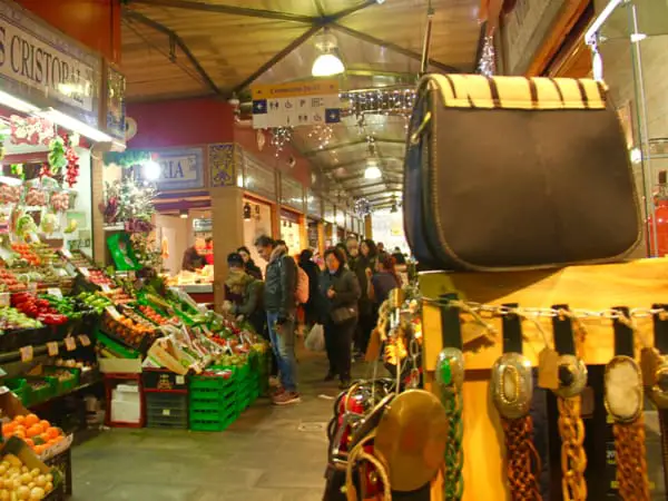 A Seville must-see: The food market of Triana