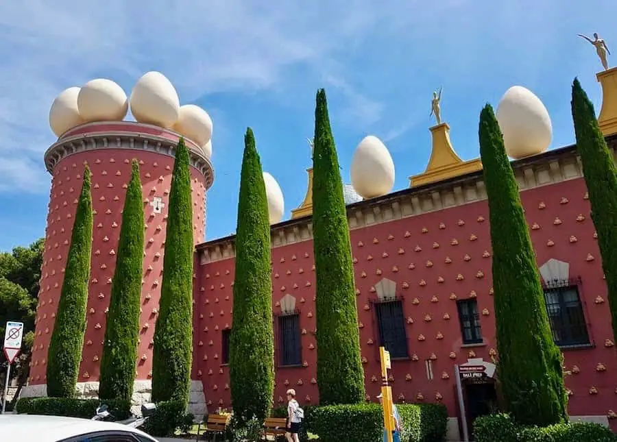 dali museum tours from barcelona