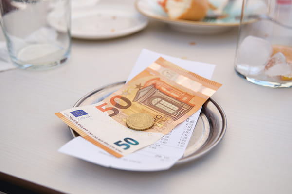 Is tipping customary in Spain